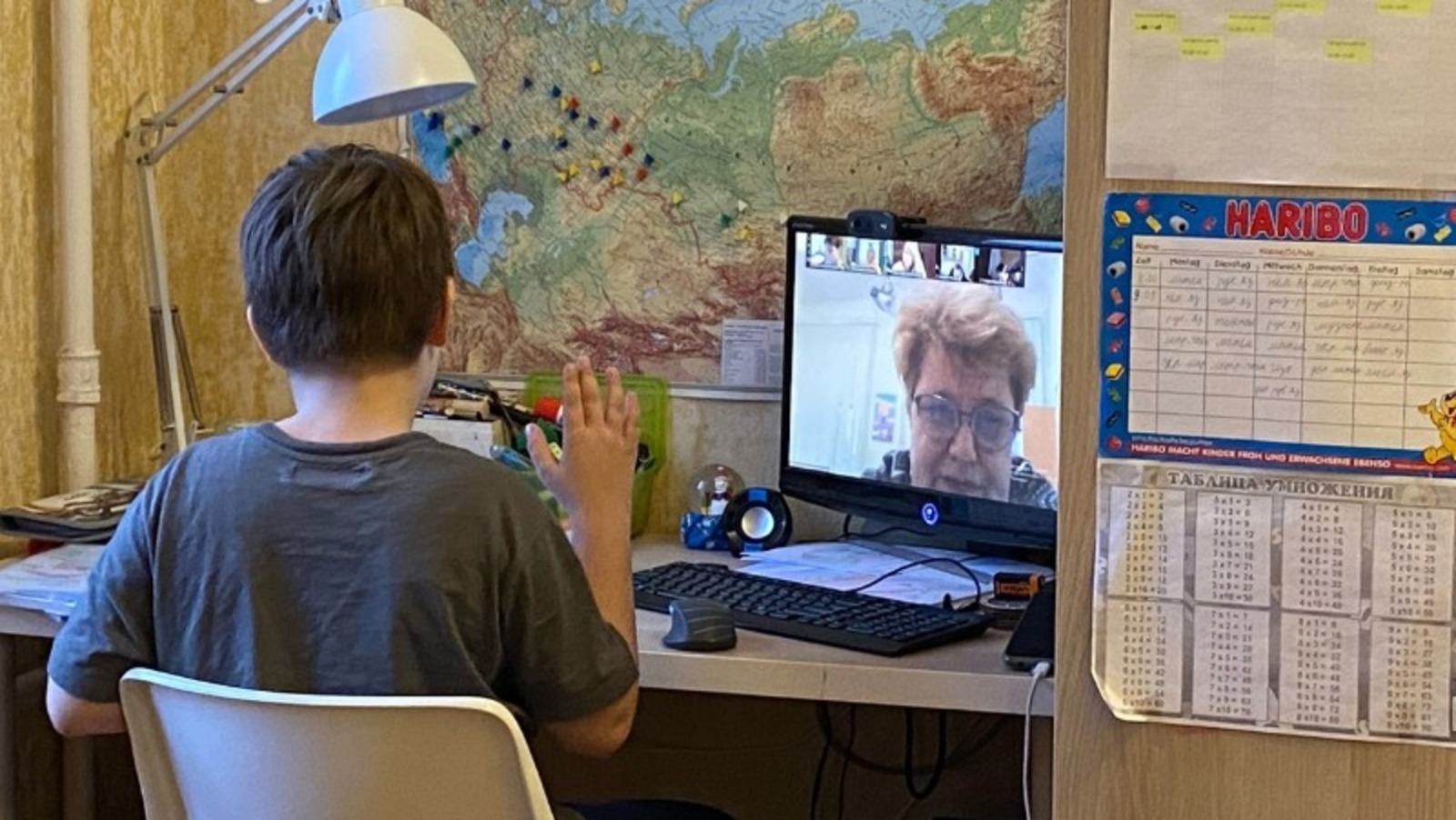 Елены Колоколовой.