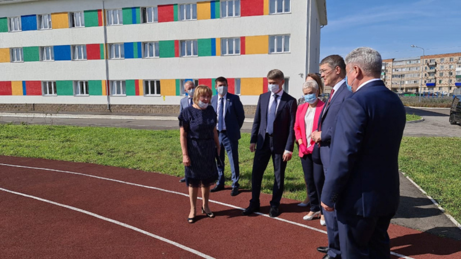 Фото со страницы Радия Хабирова в соцсетях.