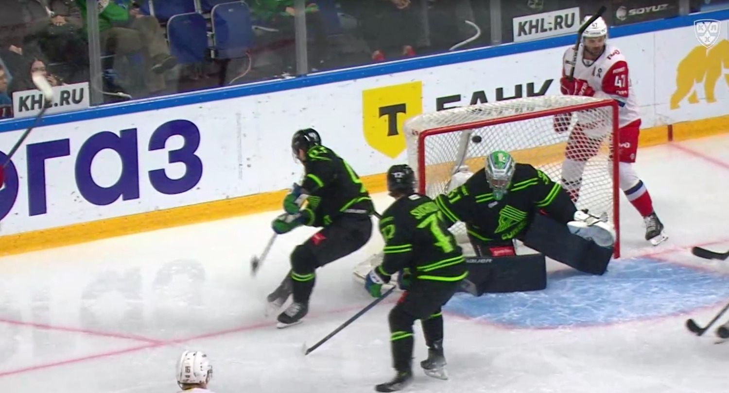 скриншот видео матча. скриншот видео матча.