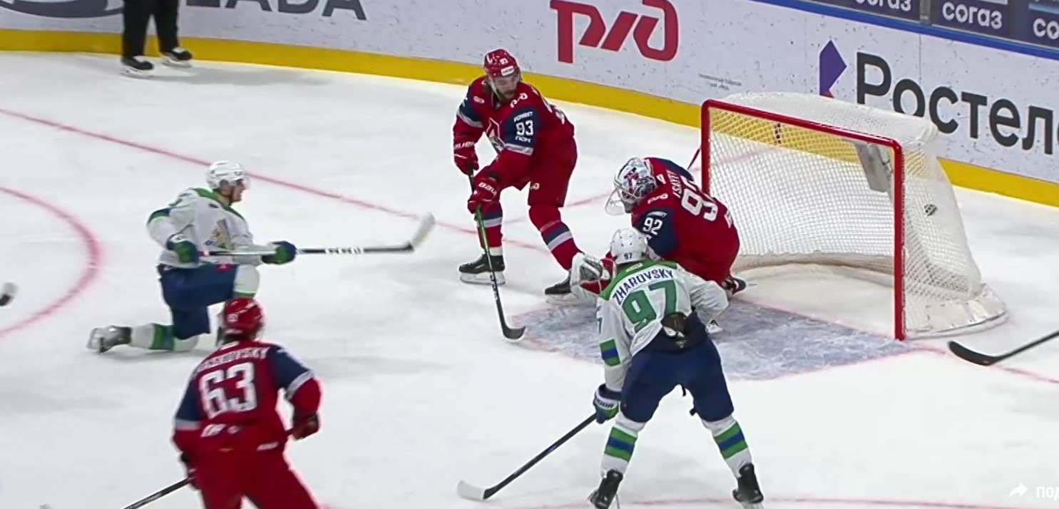 скриншот видео матча. скриншот видео матча.