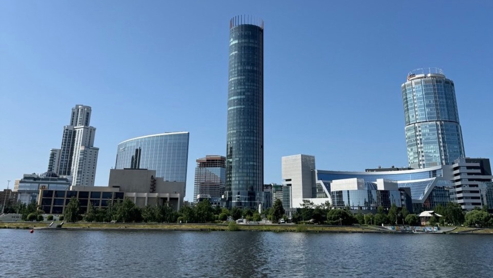 Елены Колоколовой.