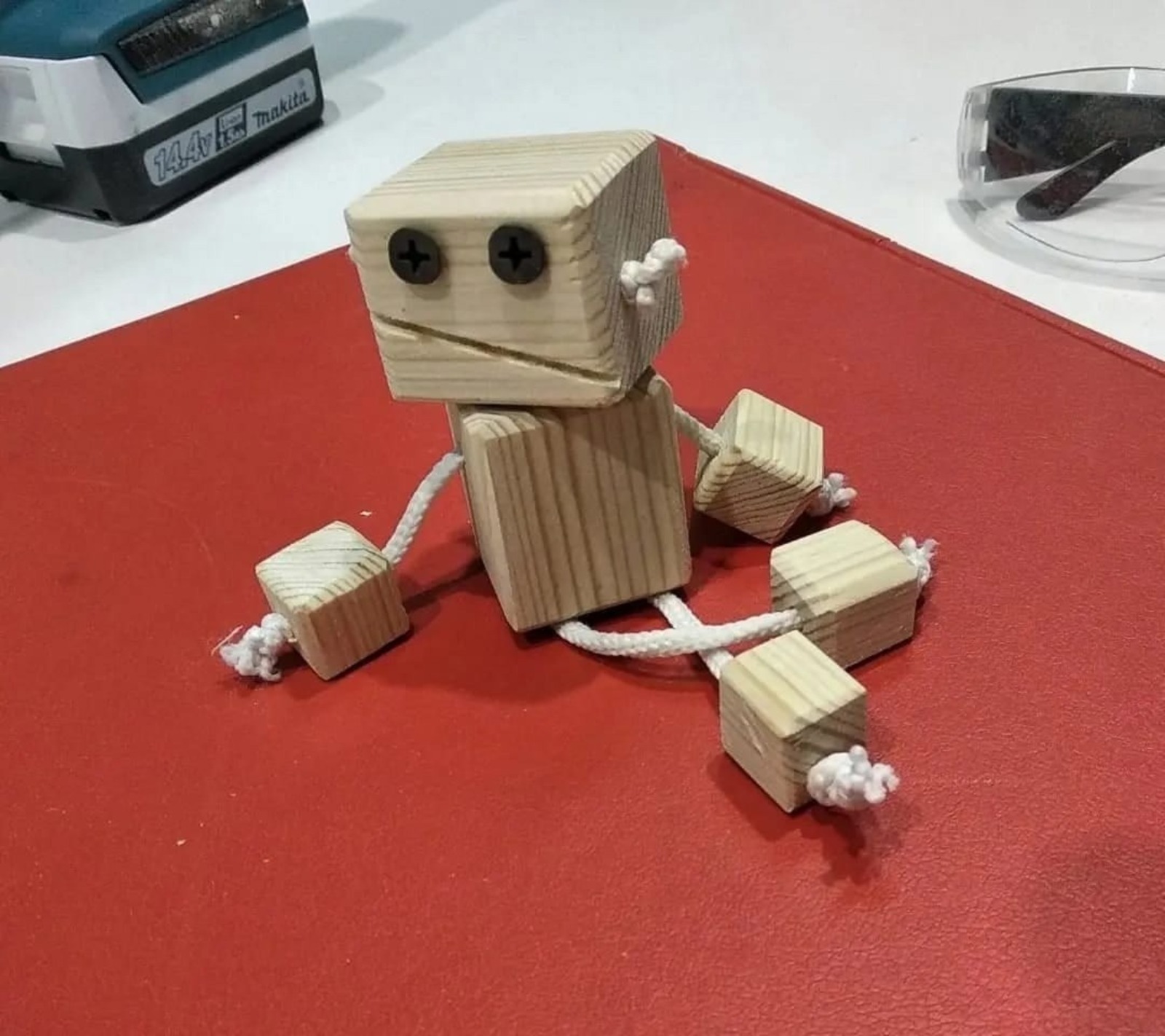 Vk, личная страница Радия Хабирова.